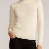 Cremefarbene Ralph Lauren Rollkragenpullover aus Kaschmir mit Knöpfen für Damen