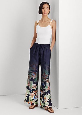 Marineblaue, weit geschnittene Charmeuse-Hose mit Blumenmuster von Ralph Lauren für Damen