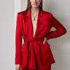 Rote Ralph Lauren Quinton Satinjacken mit Gürtel für Damen