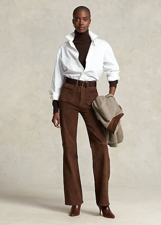 Schokoladenbraune Schlaghose aus Lammwildleder mit aufgesetzten Taschen von Ralph Lauren für Damen